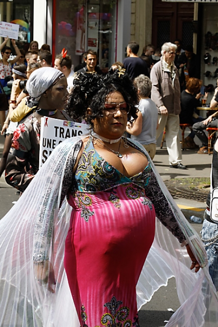 Gay pride Paris JUN13-022